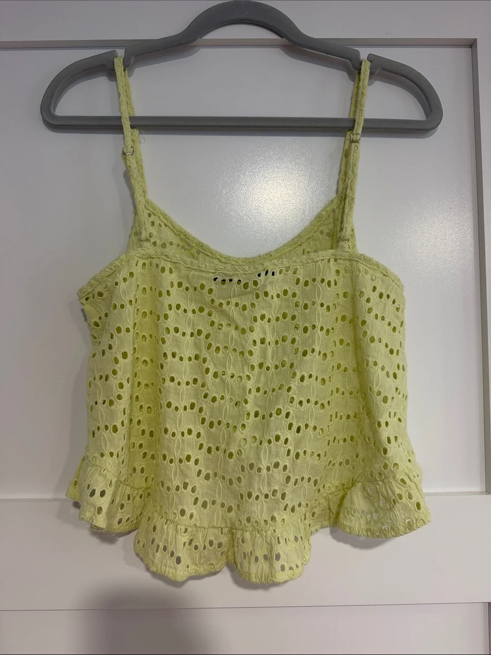 Signature8 lemon lime Eyelet Ruffle Cami - Picture 2 of 3